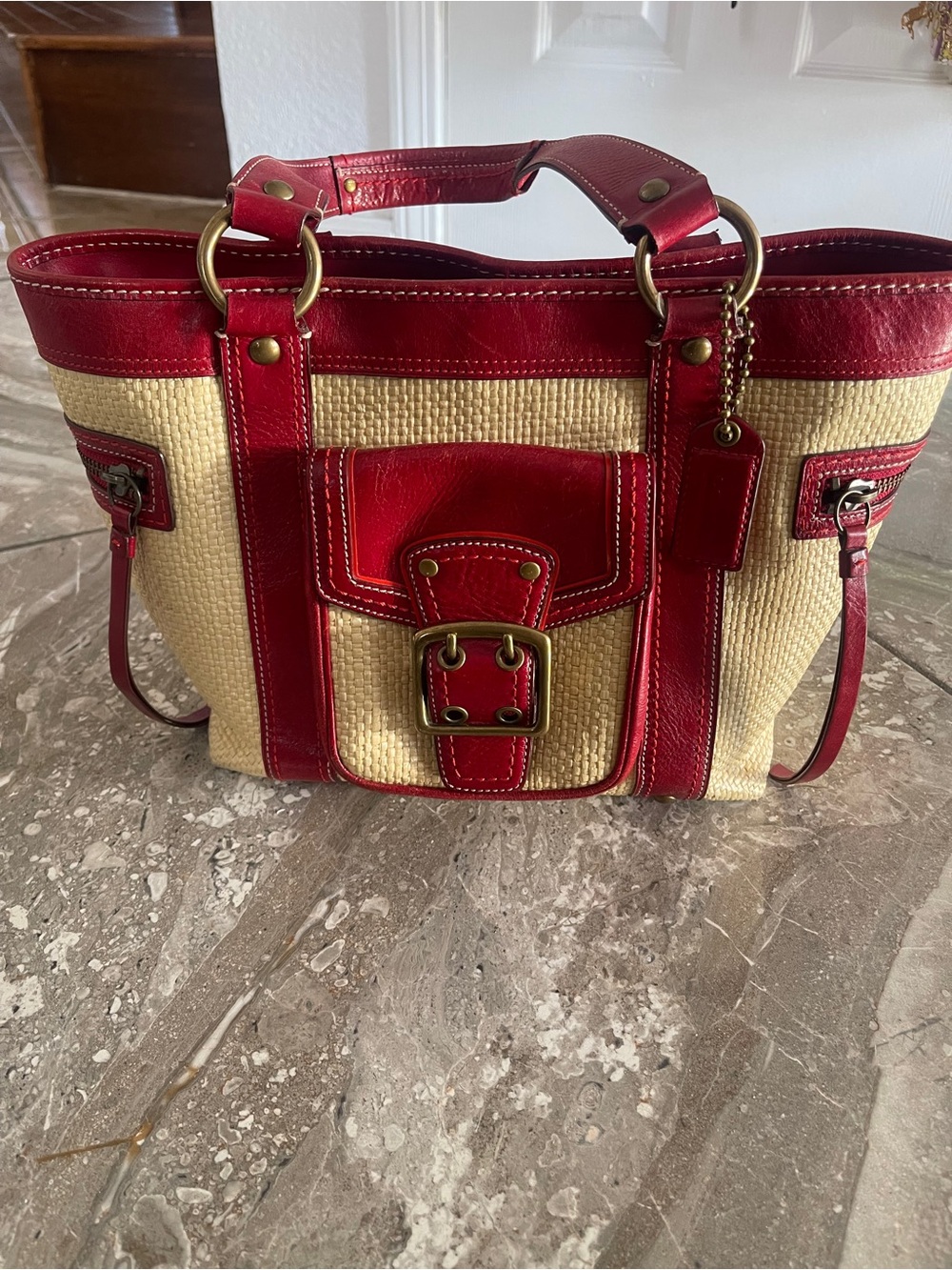 Beautiful 😻 Coach Legacy M05K-113 Straw & Red Leather Buckle Tote Y2K 2005